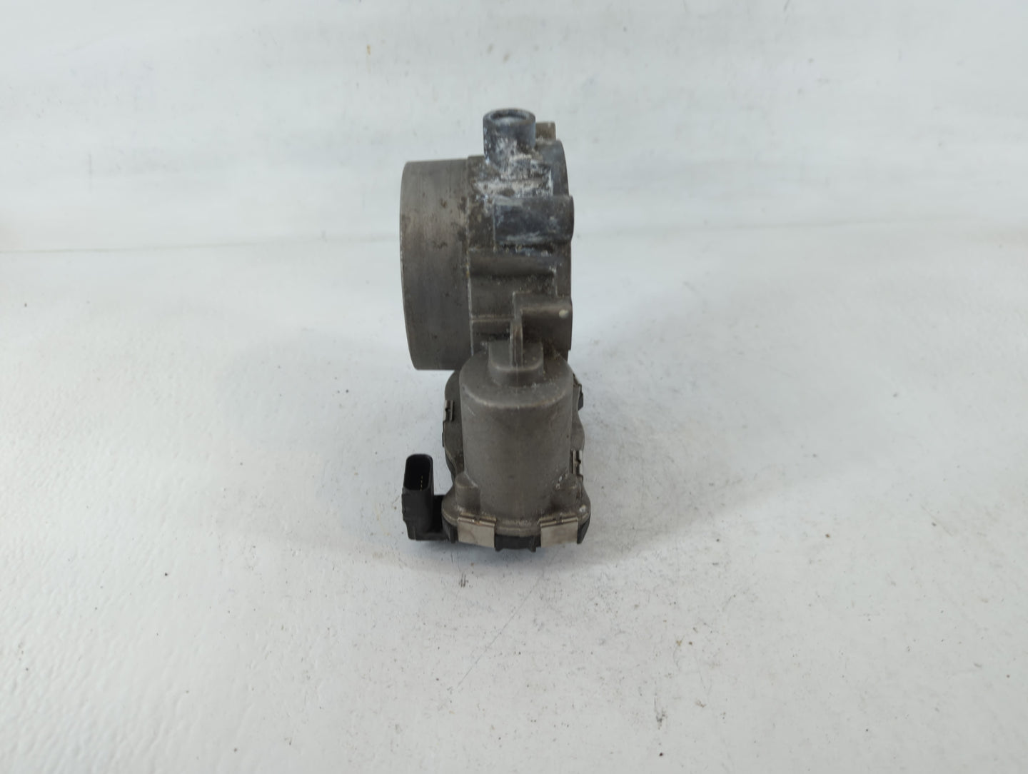 2011-2022 Chrysler 300 Throttle Body P/N:53034251AB Fits Fits 2011 2012 2013 2014 2015 2016 2017 2018 2019 2020 2021 2022 OE