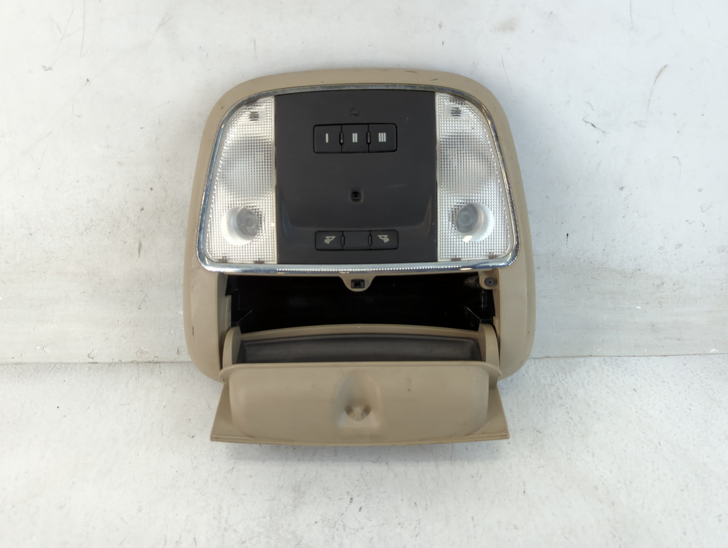 2013 Chrysler 300 Overhead Roof Console Interior Dome Light - Oemusedautoparts1.com