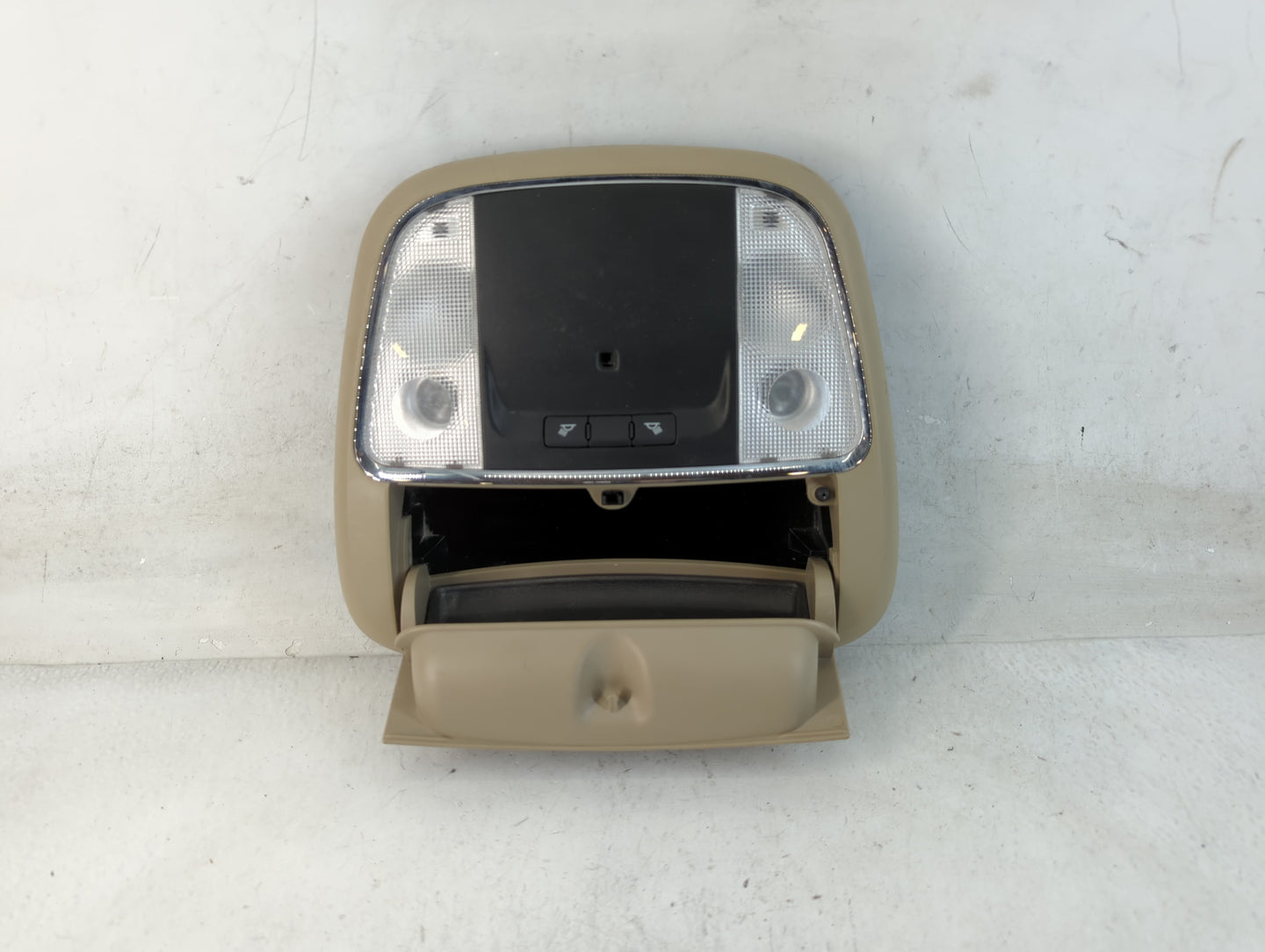 2013-2014 Chrysler 300 Overhead Roof Console 838913 - Oemusedautoparts1.com