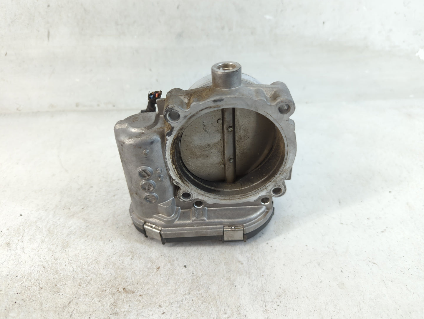 2011-2022 Chrysler 300 Throttle Body P/N:05184349AC Fits Fits 2011 2012 2013 2014 2015 2016 2017 2018 2019 2020 2021 2022 OE