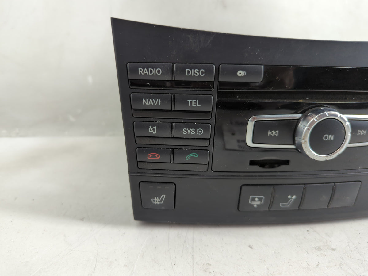 2013 Chrysler E Class Radio AM FM Cd Player Receiver Replacement P/N:A 212 900 58 18 Fits OEM Used Auto Parts - Oemusedautop