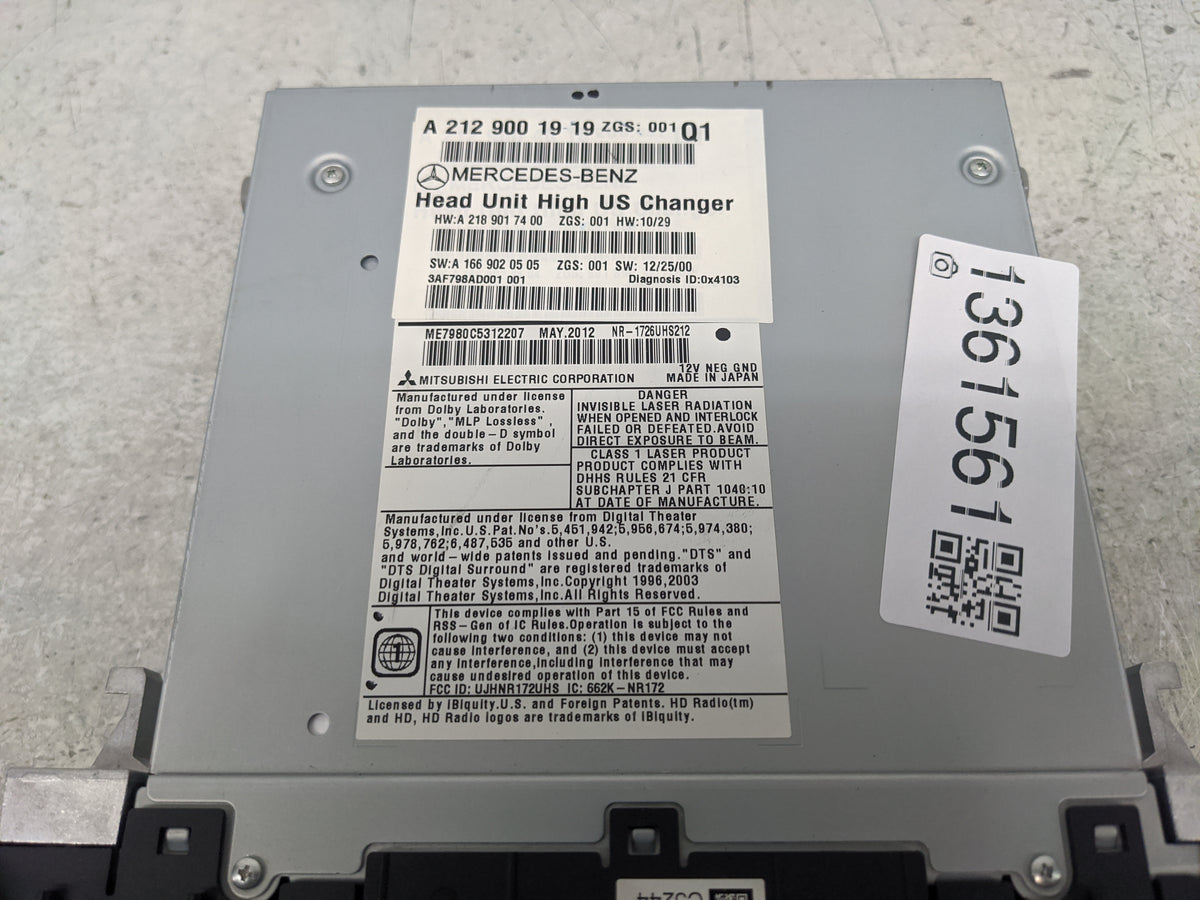2013 Chrysler E Class Radio AM FM Cd Player Receiver Replacement P/N:A 212 900 19 19 Fits OEM Used Auto Parts - Oemusedautop
