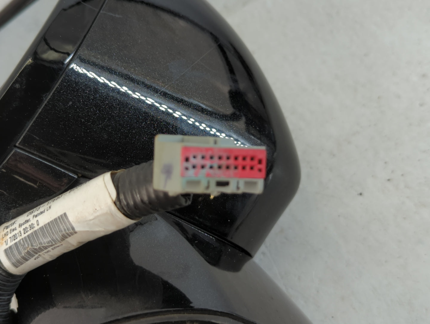 2013 Chrysler Magnum Passenger Side View Mirror - Right Door Mirror OEM Used - Oemusedautoparts1.com