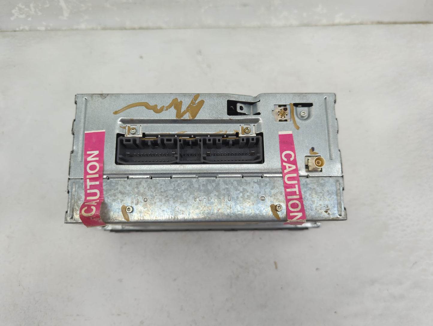 2013 Chrysler Town and Country Radio AM FM Cd Player Receiver Replacement P/N:5064759AC NTG4 REN Fits OEM Used Auto Parts - 