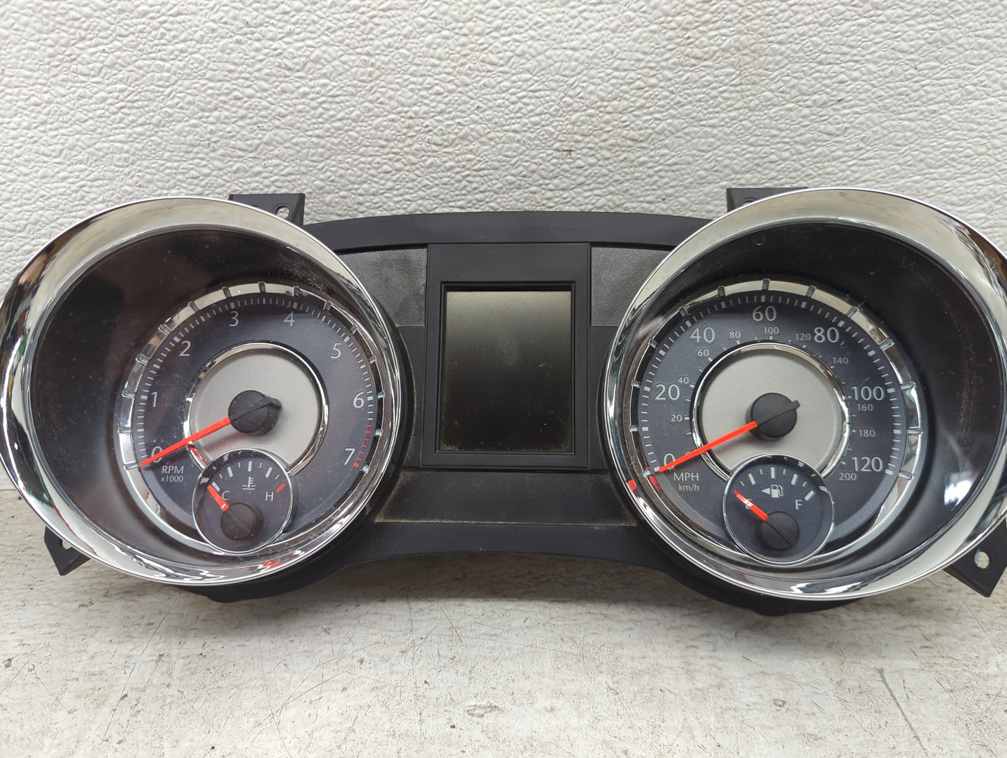 2013 Chrysler Town and Country Instrument Cluster Speedometer Gauges P/N:P05091634AA A2C30086504 Miles: Fits OEM Used Auto P