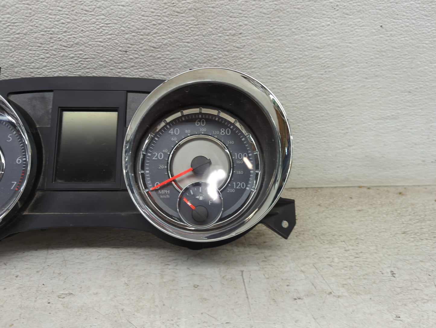2013 Chrysler Town and Country Instrument Cluster Speedometer Gauges P/N:P05091634AA A2C30086504 Miles: Fits OEM Used Auto P