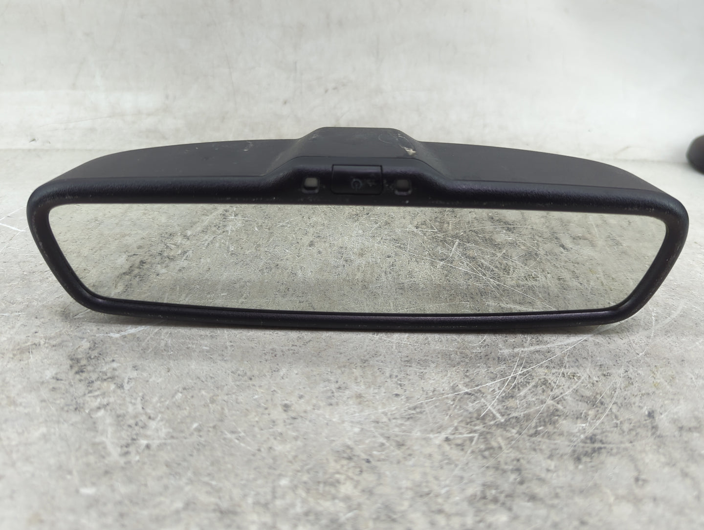 2013 Chrysler Town And Country Interior Rear View Mirror Oem - Oemusedautoparts1.com