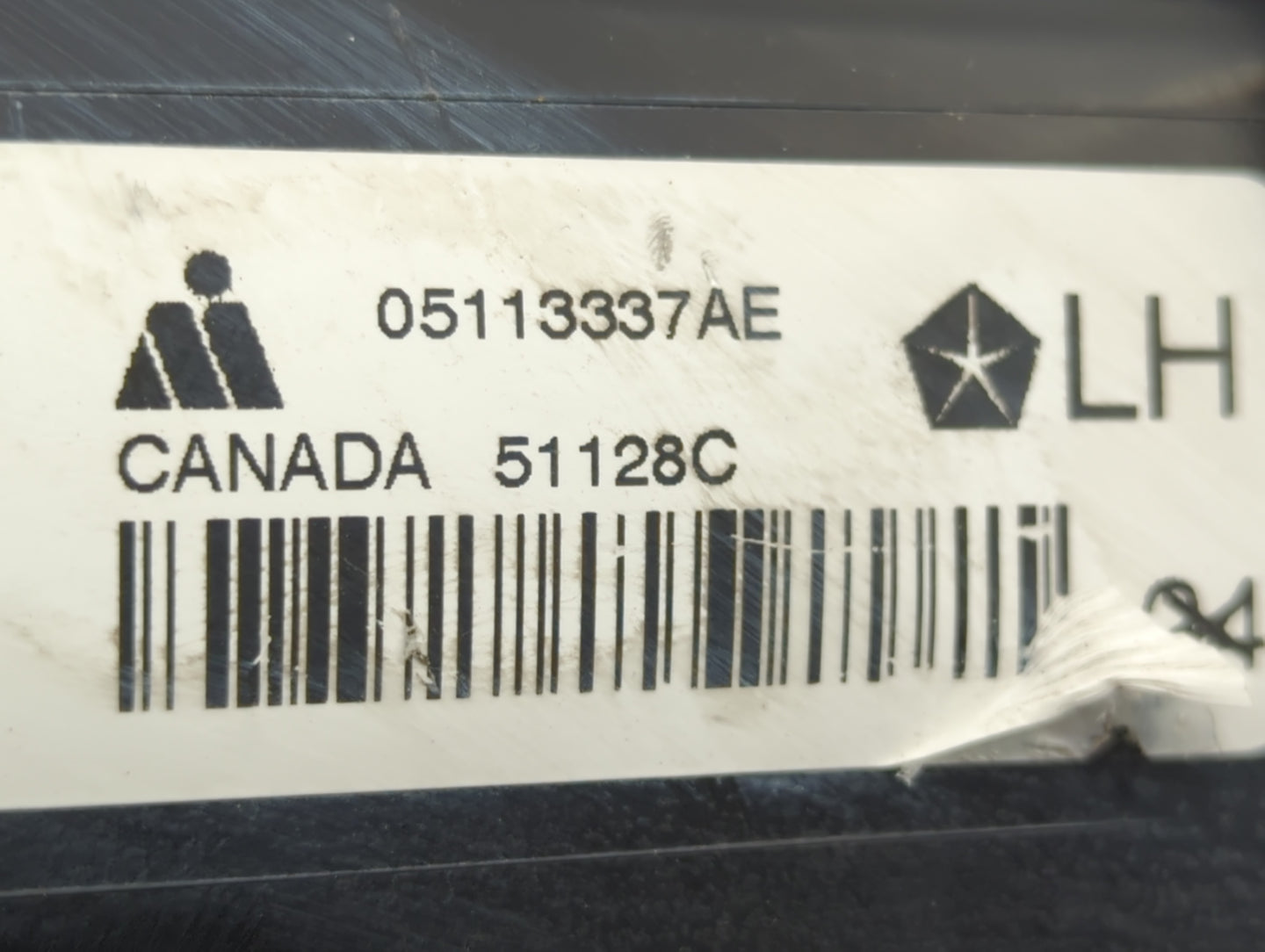 Chrysler Town And Country Driver Left Oem Head Light Headlight Lamp - Oemusedautoparts1.com