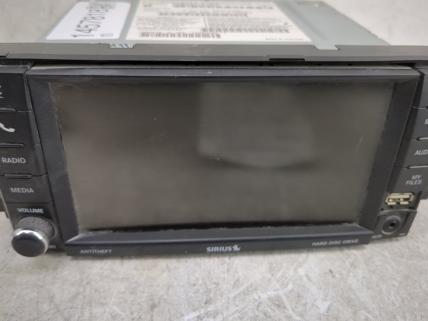2013 Chrysler Town and Country Radio AM FM Cd Player Receiver Replacement P/N:P05091327AC Fits OEM Used Auto Parts - Oemused