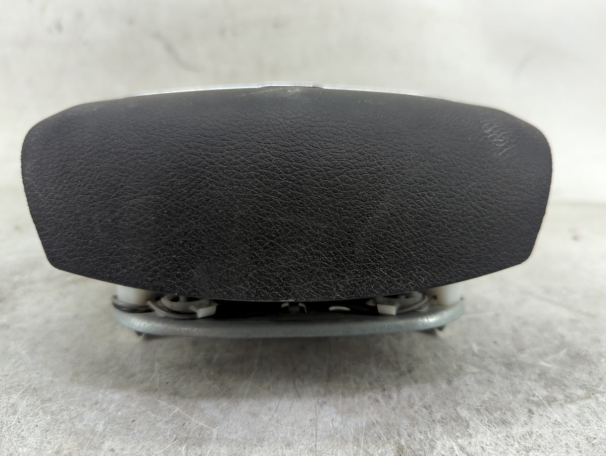2013 Chrysler Town & Country Air Bag Driver Left Steering Wheel Mounted 1459090 - Oemusedautoparts1.com