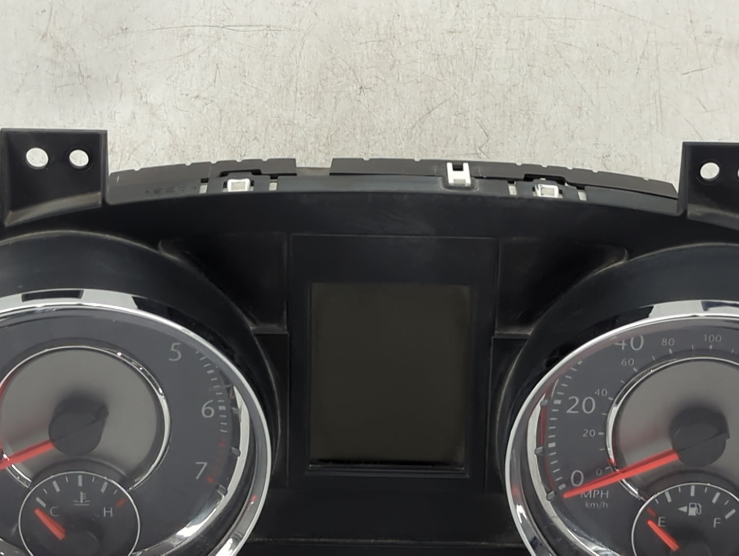2013 Chrysler Town and Country Instrument Cluster Speedometer Gauges P/N:P05091634AA Miles: Fits OEM Used Auto Parts - Oemus