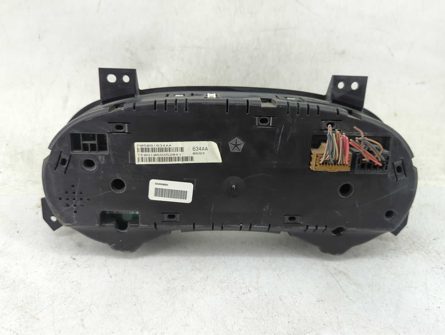 2013 Chrysler Town and Country Instrument Cluster Speedometer Gauges P/N:P05091634AA Miles: Fits OEM Used Auto Parts - Oemus