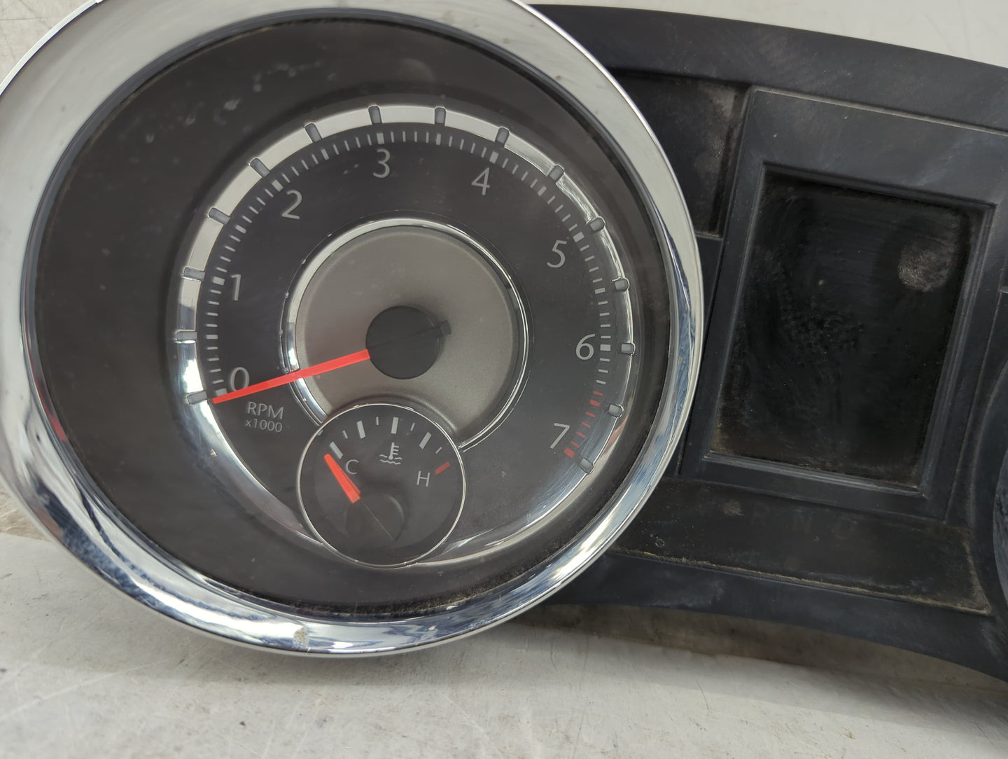 2013 Chrysler Town and Country Instrument Cluster Speedometer Gauges P/N:P05091634AA 05091634AA, TE0QI301252452 Miles: Fits 