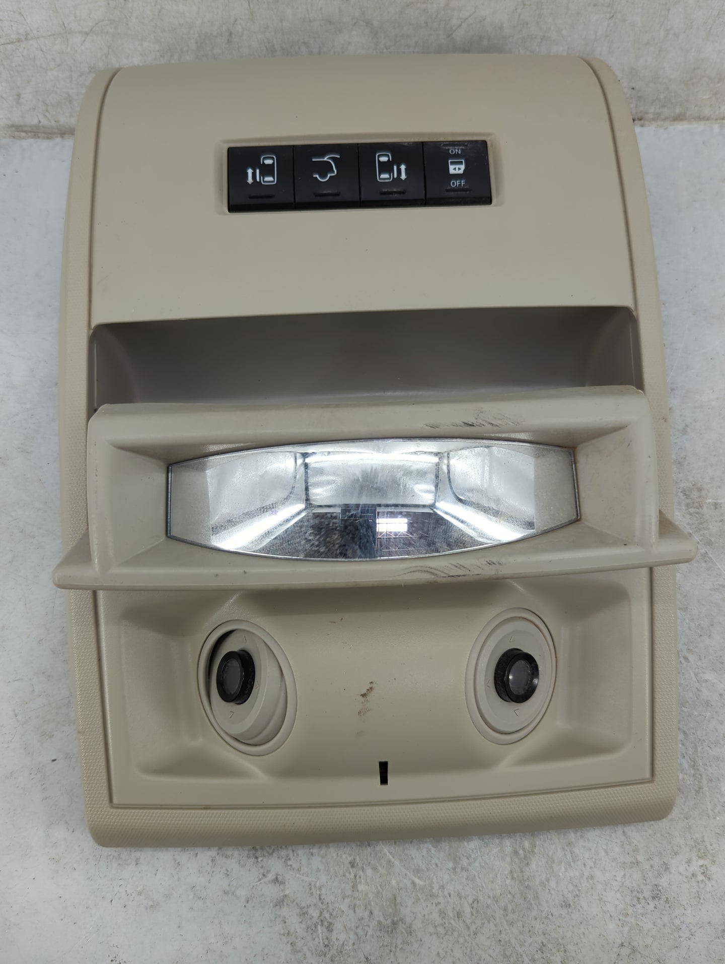 2013 Chrysler Town And Country Overhead Roof Console Tan - Oemusedautoparts1.com
