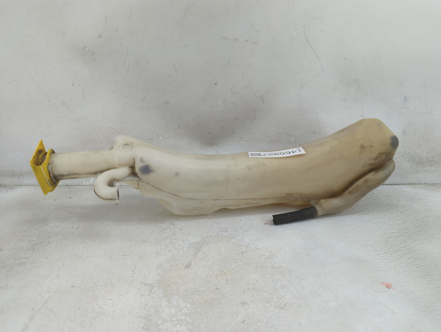 Town And Country Radiator Coolant Overflow Expansion Tank Bottle 1465927 - Oemusedautoparts1.com