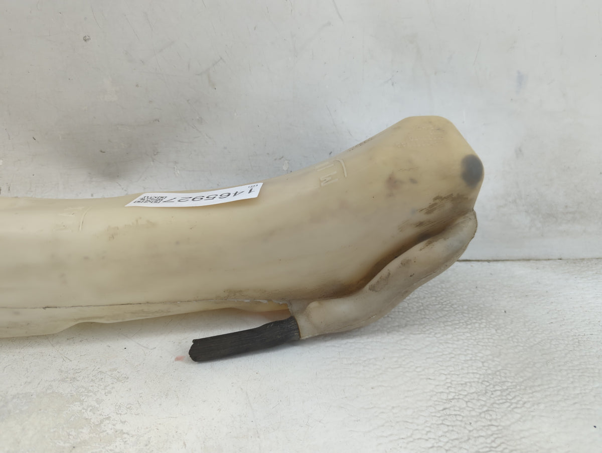 Town And Country Radiator Coolant Overflow Expansion Tank Bottle 1465927 - Oemusedautoparts1.com