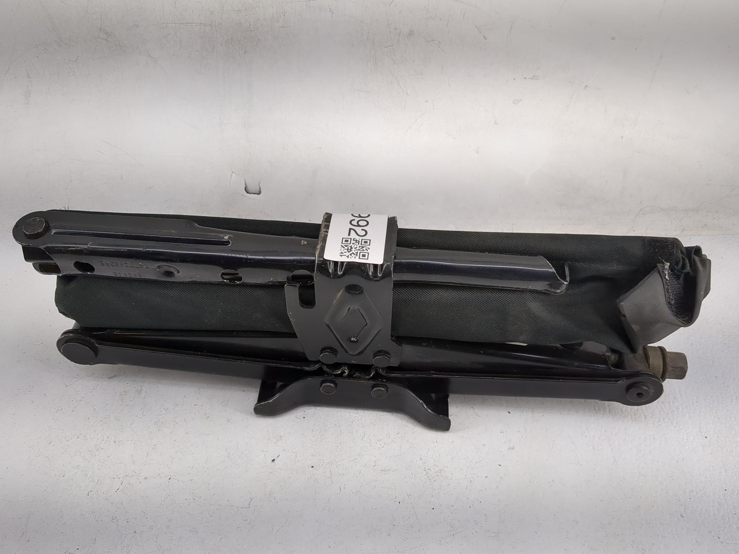 2013 Chrysler Town And Country Spare Scissor Car Jack - Oemusedautoparts1.com