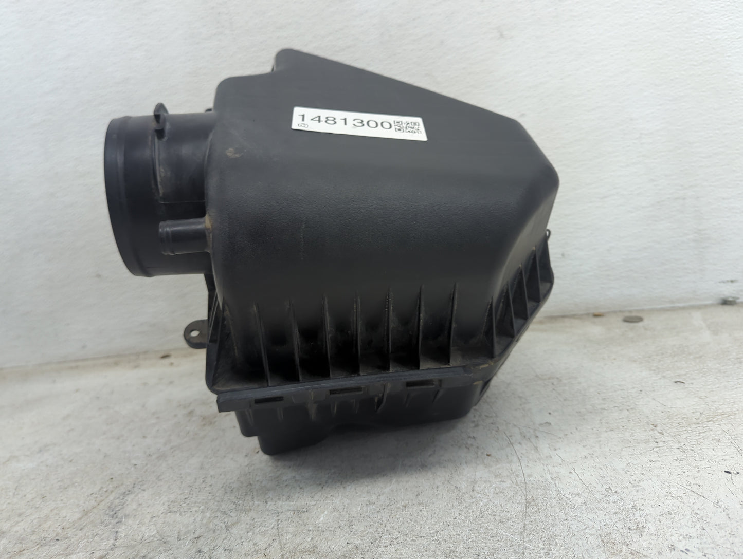 Chrysler Town And Country Air Cleaner Intake-duct Hose Tube 1481300 - Oemusedautoparts1.com