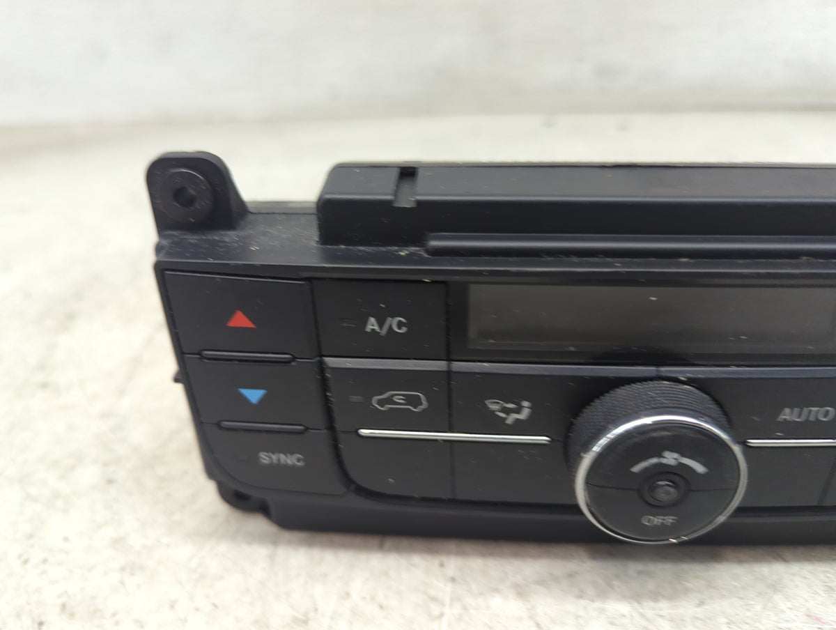 2013 Chrysler Town and Country Climate Control Module Temperature AC/Heater Replacement P/N:55111236AF Fits OEM Used Auto Pa