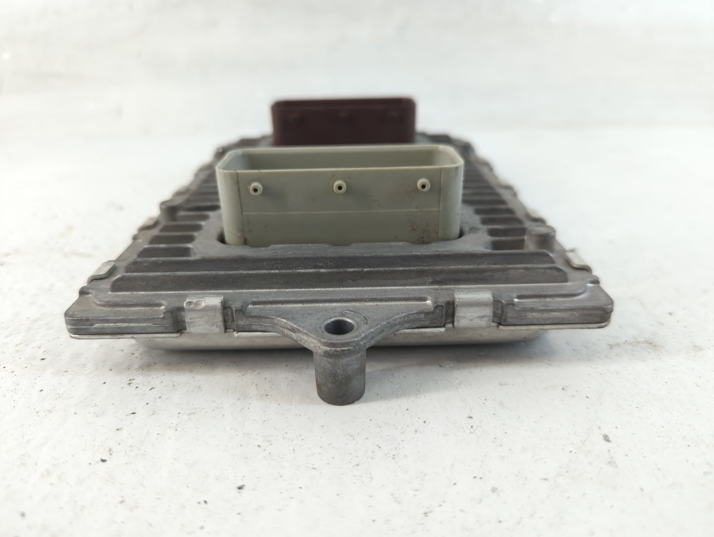 2013 Chrysler Town & Country PCM Engine Control Computer ECU ECM PCU OEM P/N:P05150724AC Fits OEM Used Auto Parts - Oemuseda