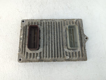 compare product 2013 Chrysler Town & Country PCM Engine Control Computer ECU ECM PCU OEM P/N:P05150724AC Fits OEM Used Auto Parts