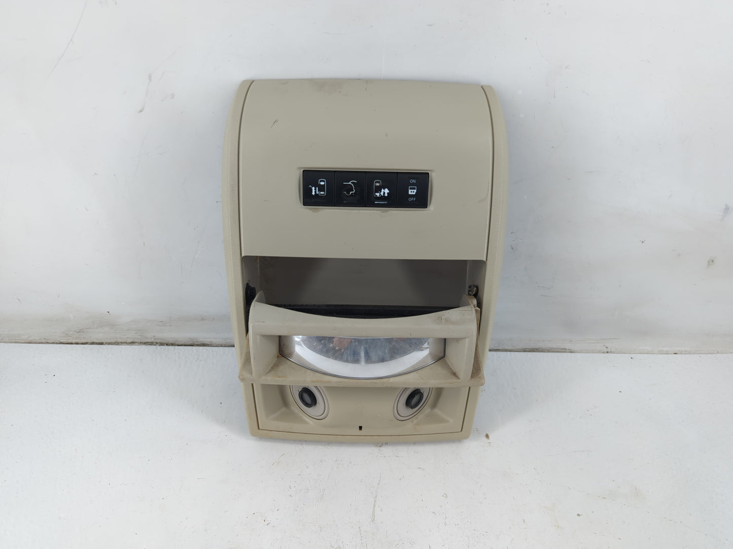 2013 Chrysler Town & Country Overhead Roof Console - Oemusedautoparts1.com