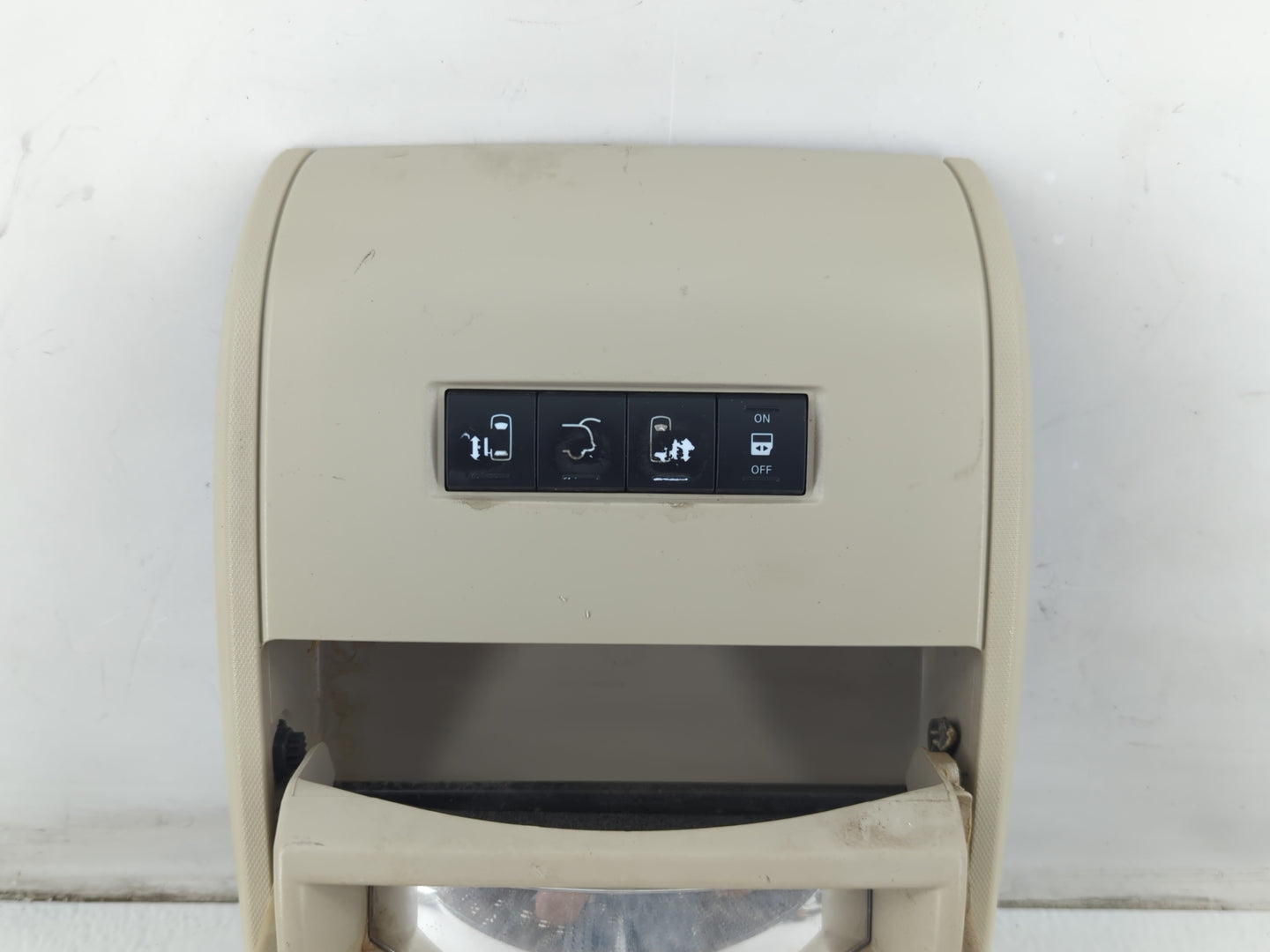 2013 Chrysler Town & Country Overhead Roof Console - Oemusedautoparts1.com