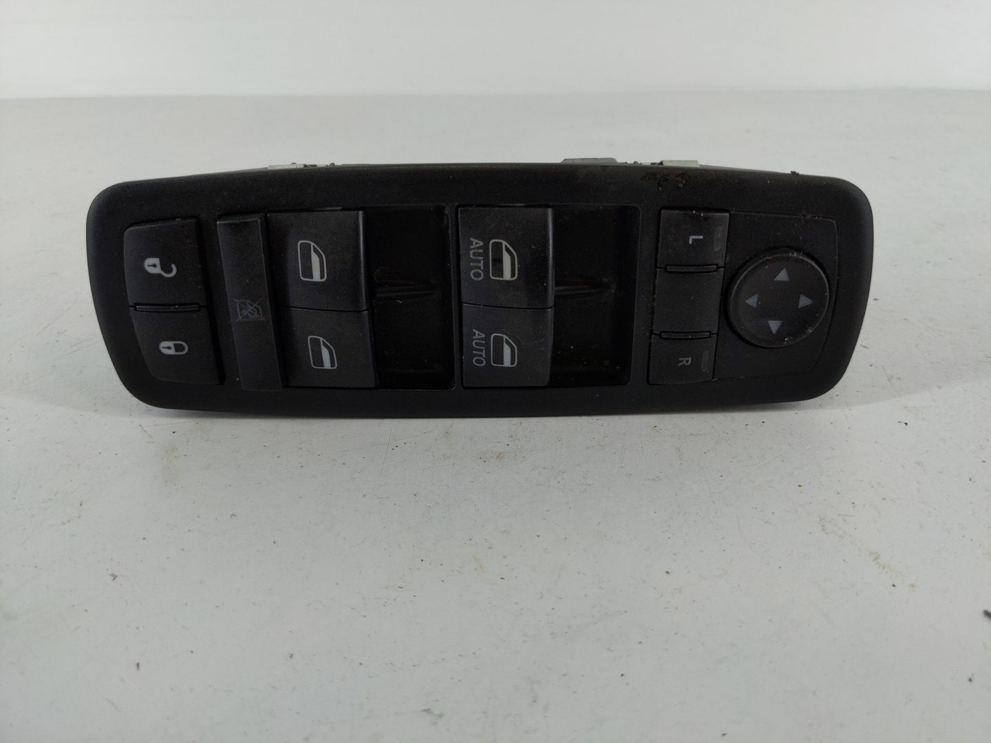 2012-2016 Chrysler Town & Country Master Power Window Switch Replacement Driver Side Left P/N:68110871AA Fits OEM Used Auto 