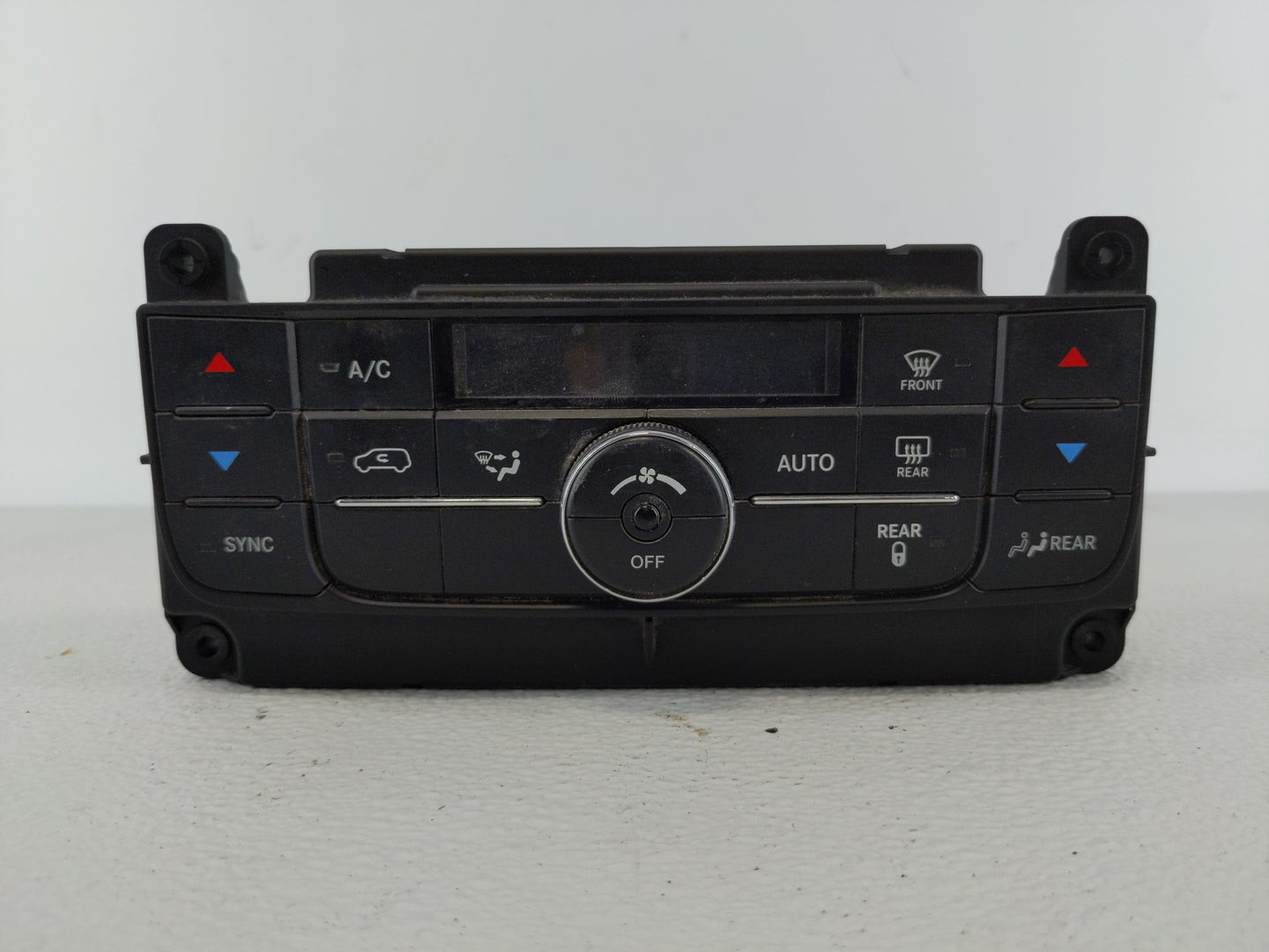 2011-2016 Chrysler Town & Country Climate Control Module Temperature AC/Heater Replacement P/N:55111236AF Fits OEM Used Auto