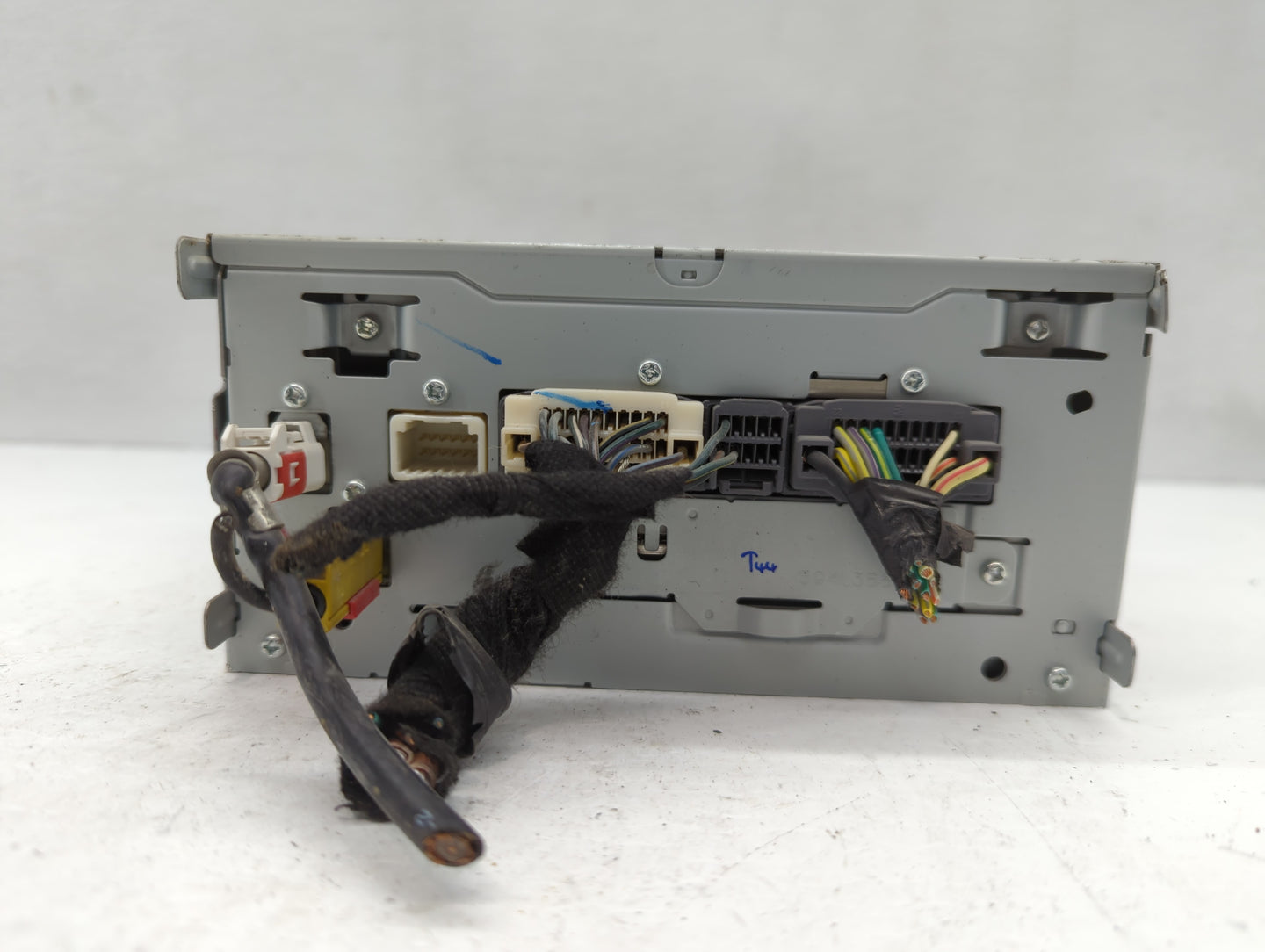 2012-2016 Chrysler Town & Country Radio AM FM Cd Player Receiver Replacement P/N:P05091327AE Fits OEM Used Auto Parts - Oemu