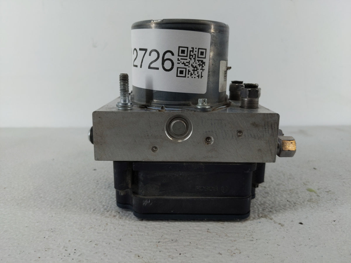 2013 Chrysler Town & Country Anti-Lock Brake ABS Pump Module Actuator OEM P/N:P68183803AC Fits OEM Used Auto Parts - Oemused