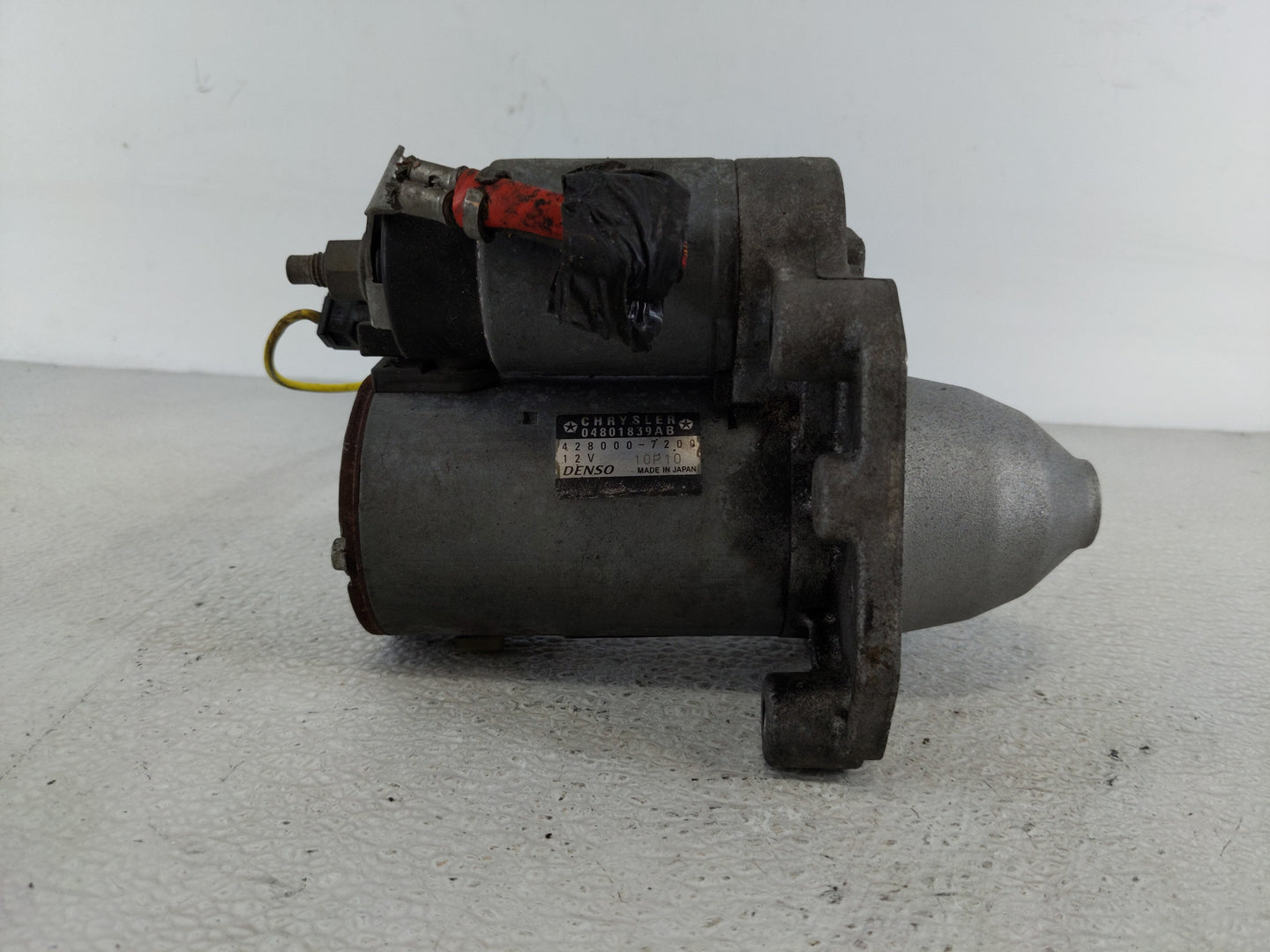 2011-2016 Chrysler Town & Country Car Starter Motor Solenoid OEM P/N:428000-7201 04801839AC Fits OEM Used Auto Parts - Oemus