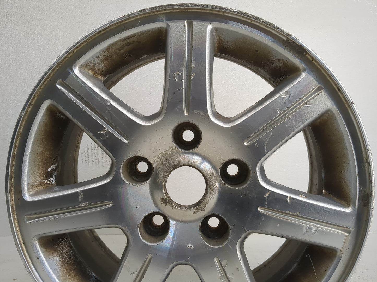 2011-2016 Chrysler Town & Country Oem Wheel Rim - Oemusedautoparts1.com