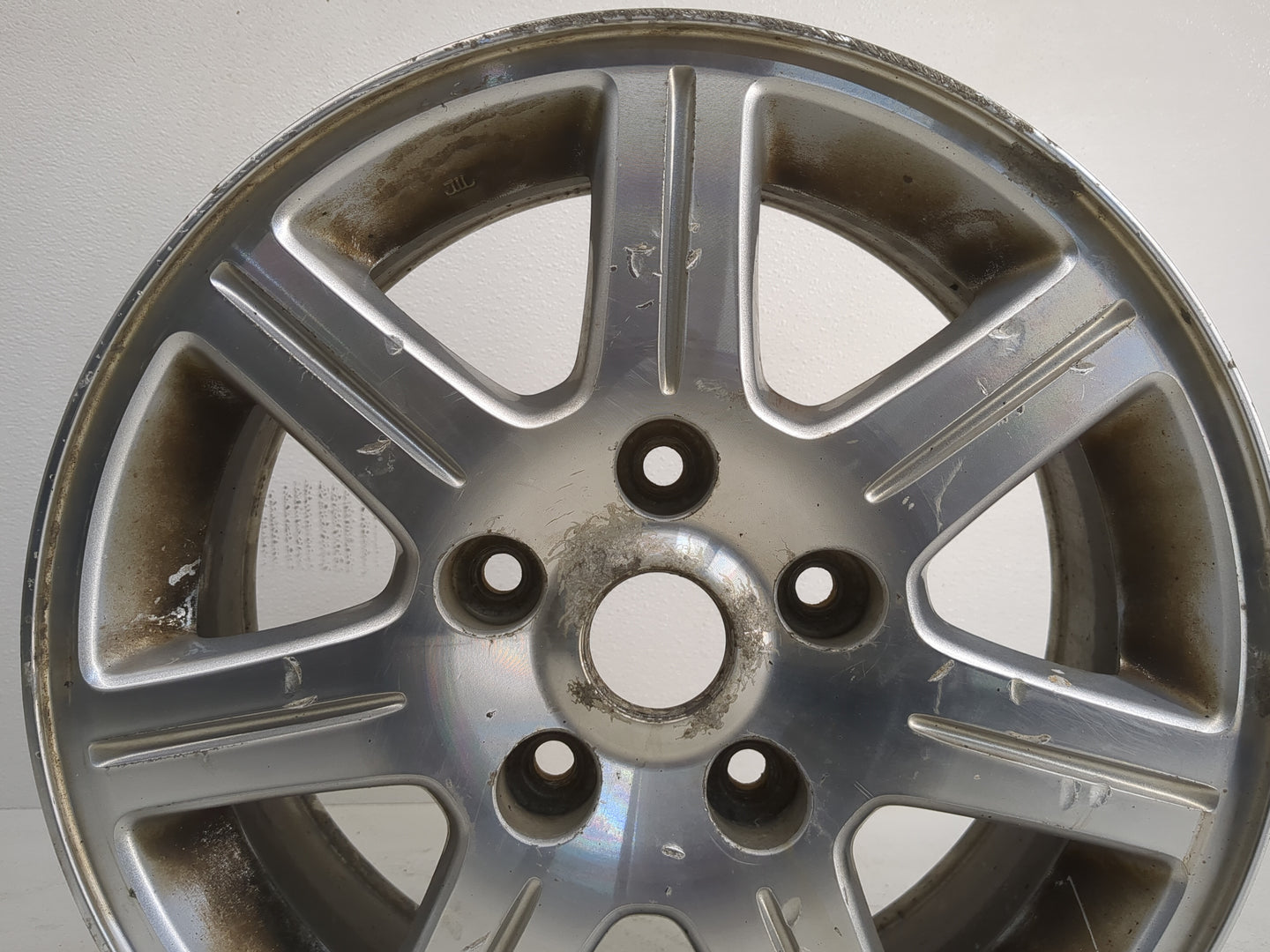 2011-2016 Chrysler Town & Country Oem Wheel Rim - Oemusedautoparts1.com