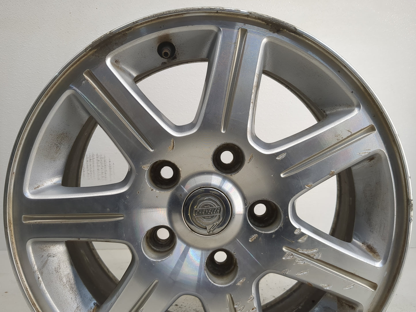 2008-2013 Chrysler Town & Country Oem Wheel Rim - Oemusedautoparts1.com