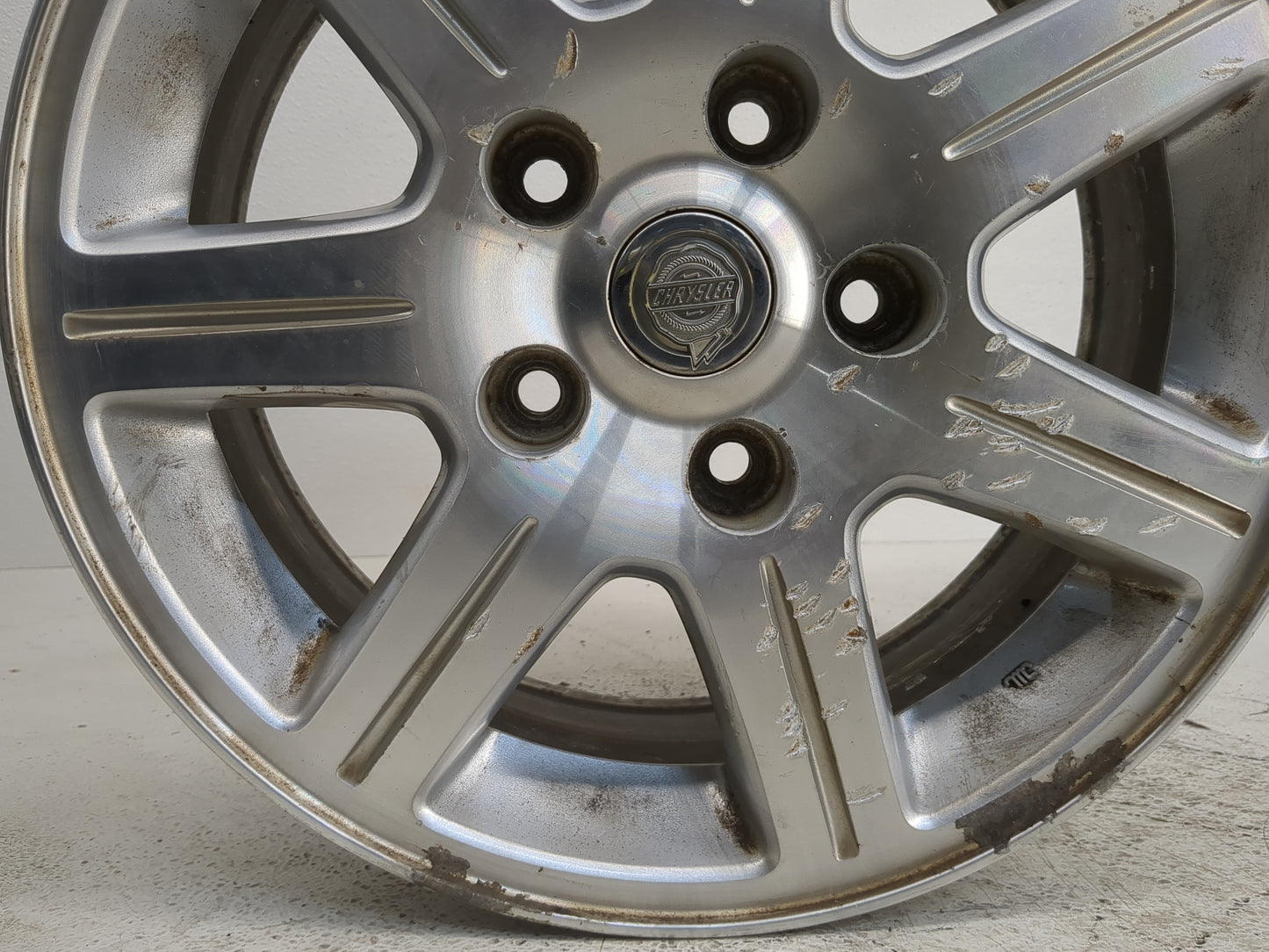 2008-2013 Chrysler Town & Country Oem Wheel Rim - Oemusedautoparts1.com