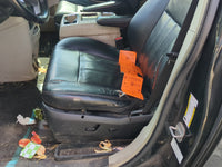 2011-2016 Chrysler Town & Country Driver Front Seat Oem - Oemusedautoparts1.com