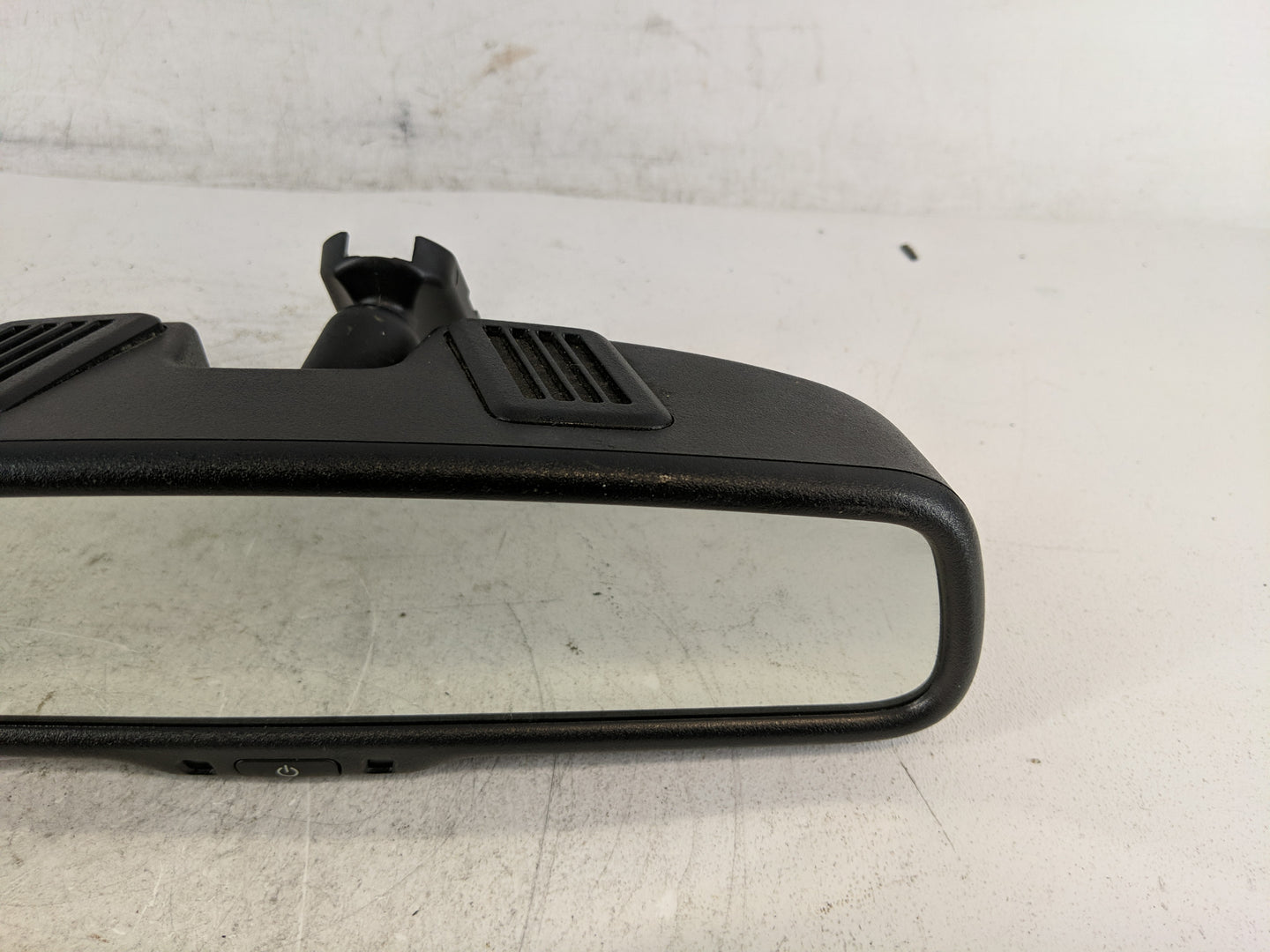 2013-2016 Chrysler Town & Country Interior Rear View Mirror Replacement OEM Fits Fits 2013 2014 2015 2016 2017 OEM Used Auto