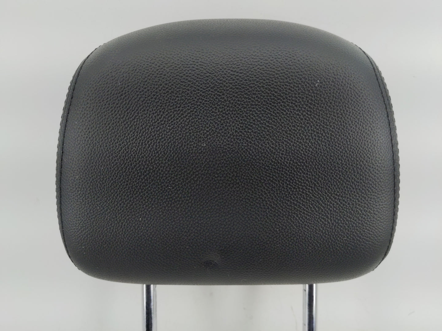 2013 Chrysler Town & Country Headrest Head Rest Front Driver Passenger Seat Fits Fits 2005 OEM Used Auto Parts - Oemusedauto