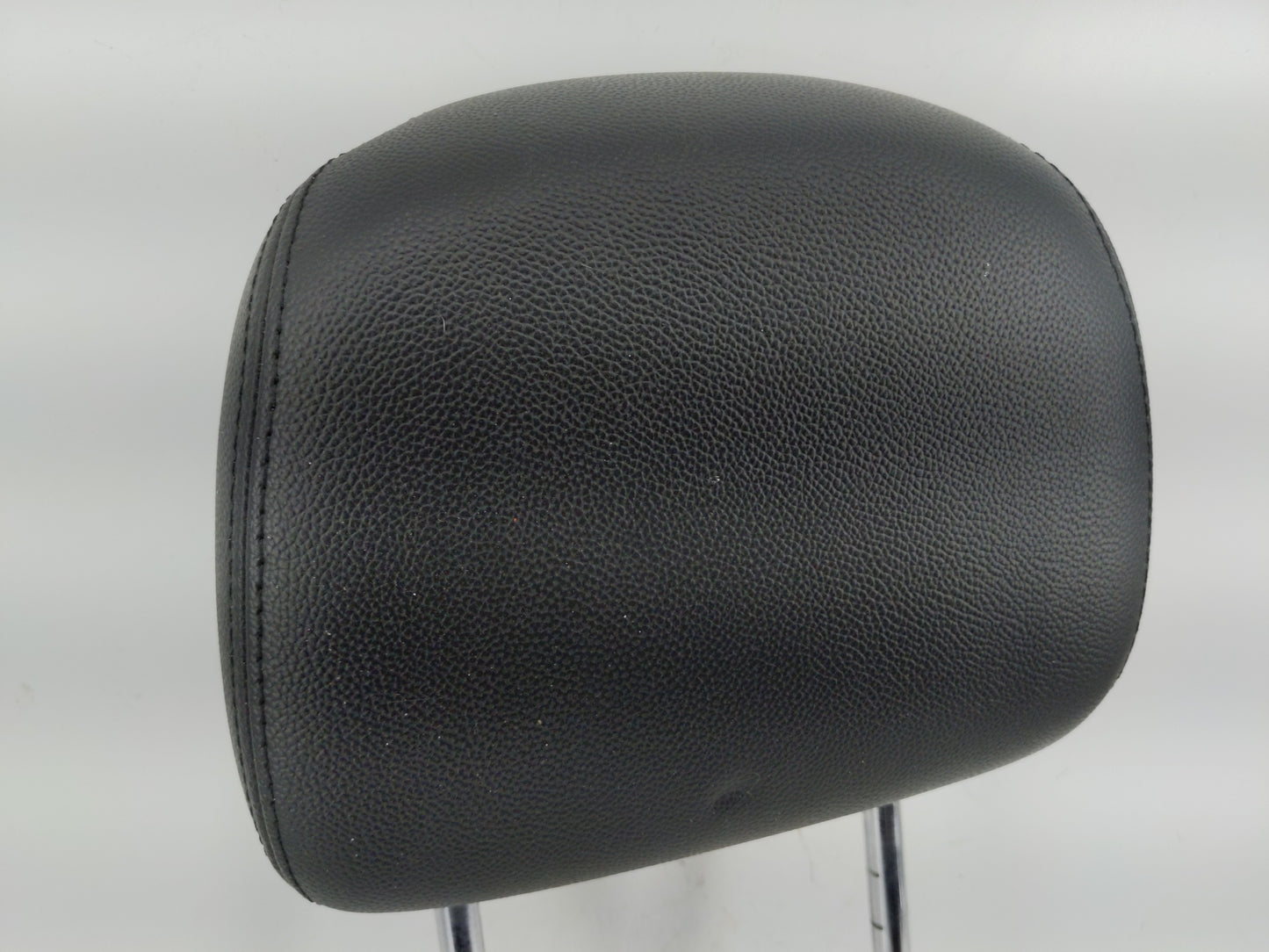 2013 Chrysler Town & Country Headrest Head Rest Front Driver Passenger Seat Fits Fits 2005 OEM Used Auto Parts - Oemusedauto