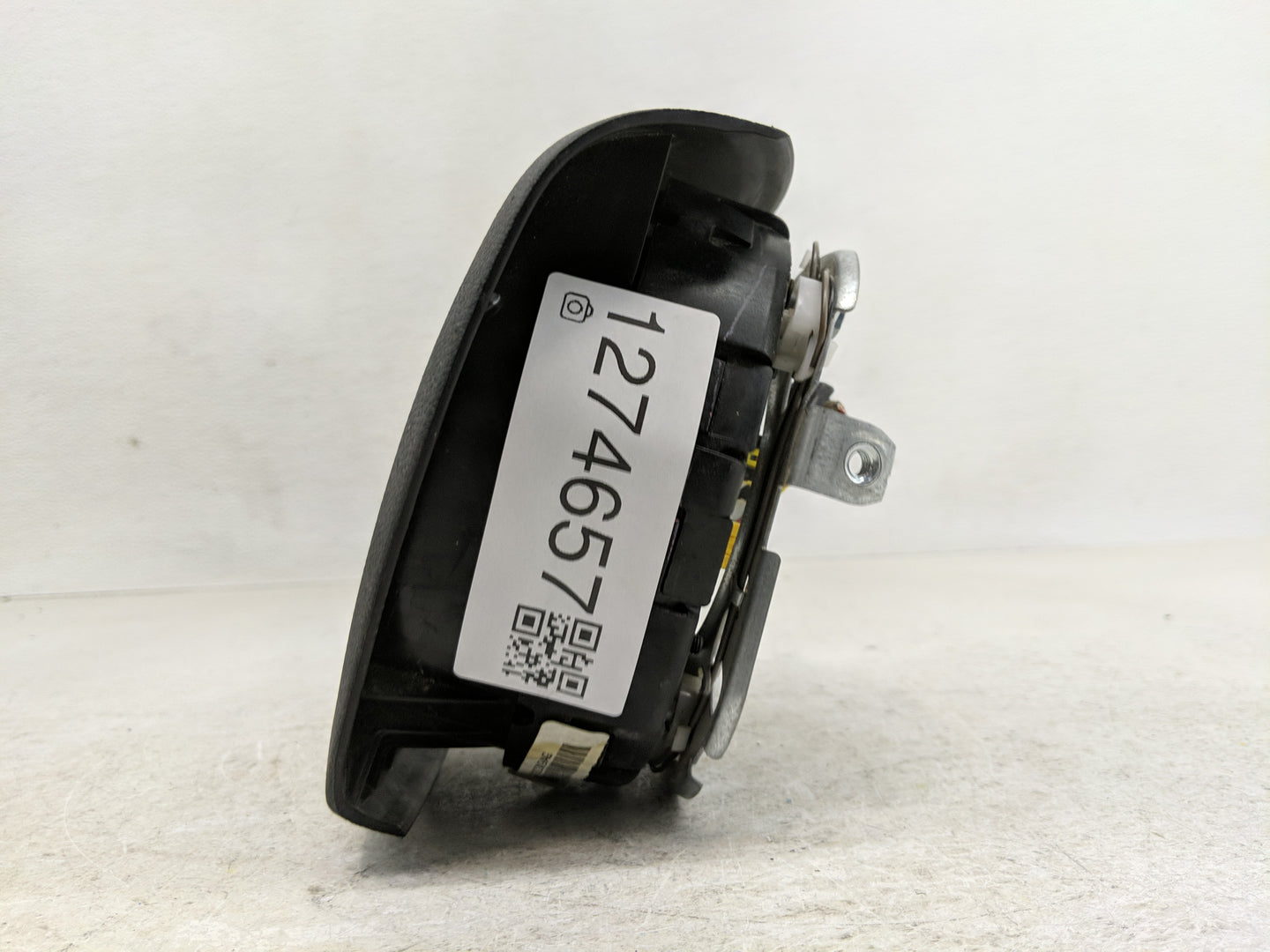 2013-2016 Chrysler Town & Country Air Bag Driver Left Steering Wheel Mounted Fits Fits 2013 2014 2015 2016 OEM Used Auto Par