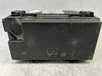 compare product 2013 Chrysler Town & Country Fusebox Fuse Box Panel Relay Module P/N:68163904AB Fits OEM Used Auto Parts