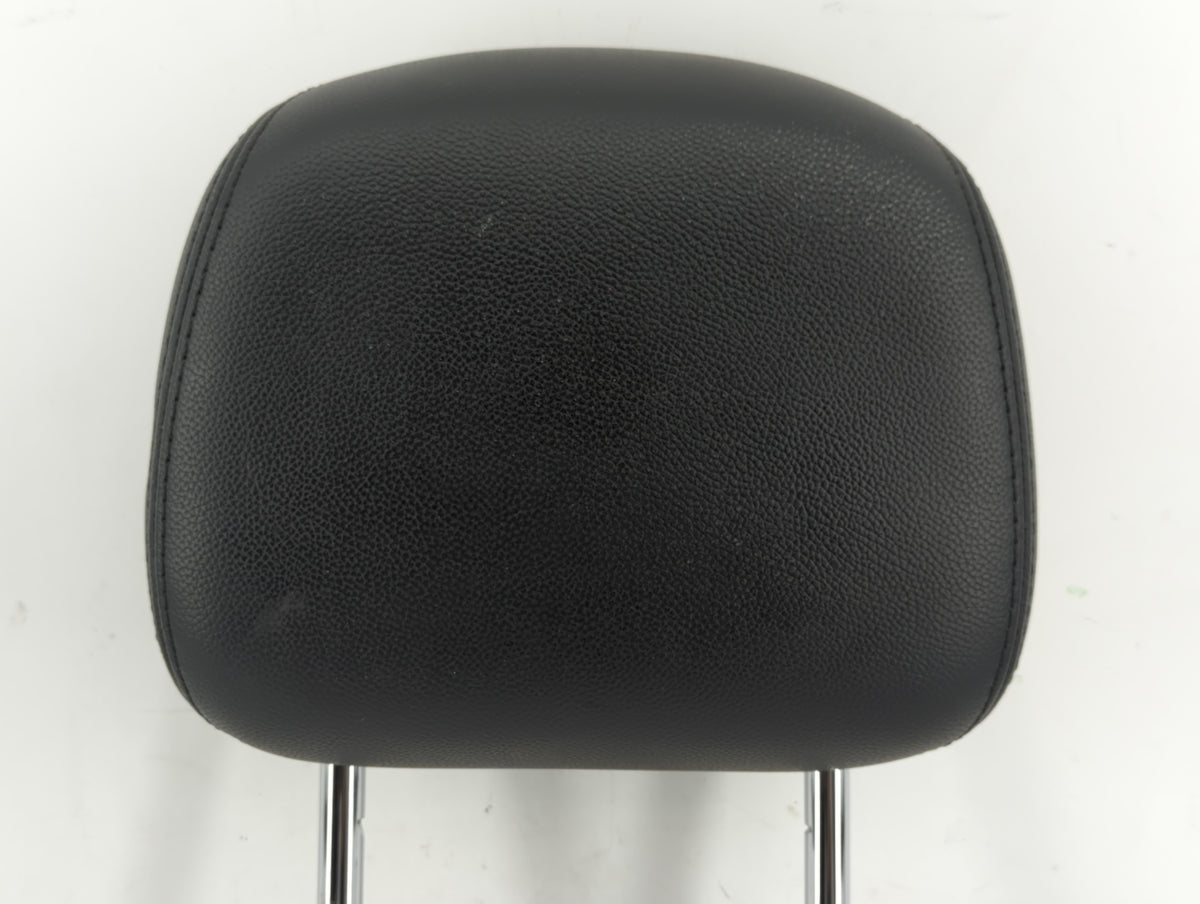 2013 Chrysler Town & Country Headrest Head Rest Rear Center Seat Fits OEM Used Auto Parts - Oemusedautoparts1.com