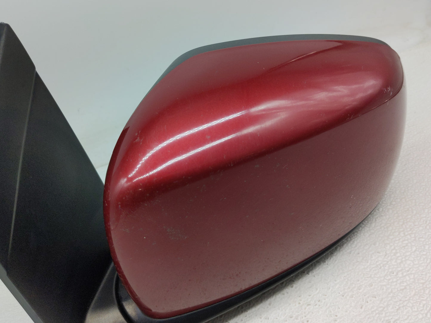 2011-2016 Chrysler Town & Country Driver Side View Mirror - Left Door Mirror OEM Used - Oemusedautoparts1.com