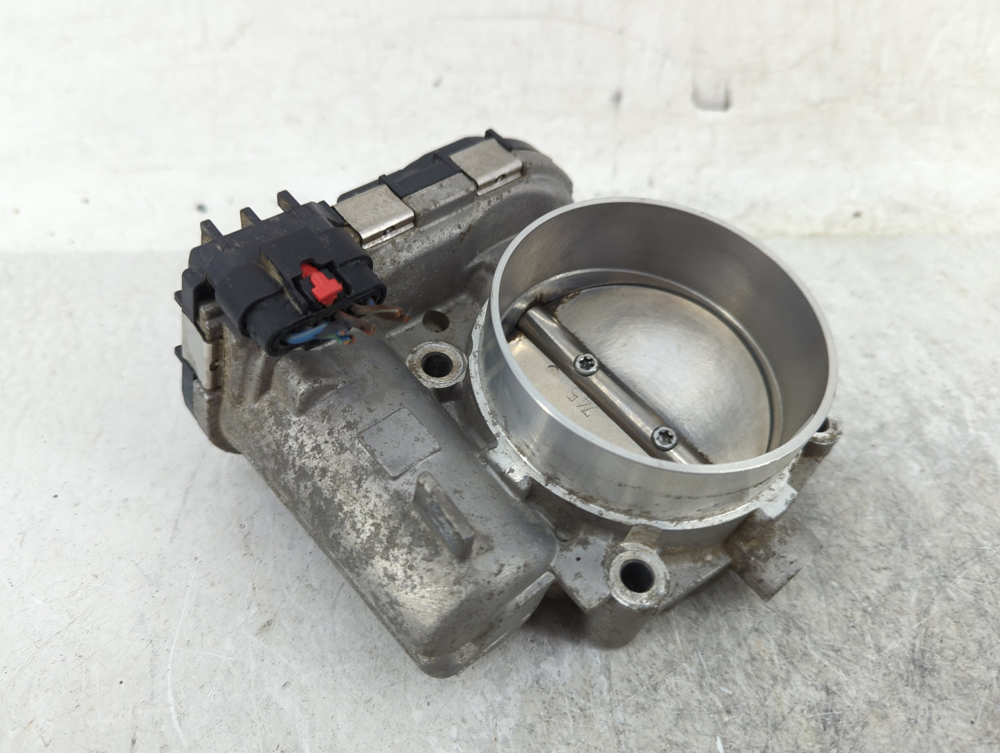 2011-2016 Chrysler Town & Country Throttle Body P/N:0 280 750 570 05184349AC Fits OEM Used Auto Parts - Oemusedautoparts1.co