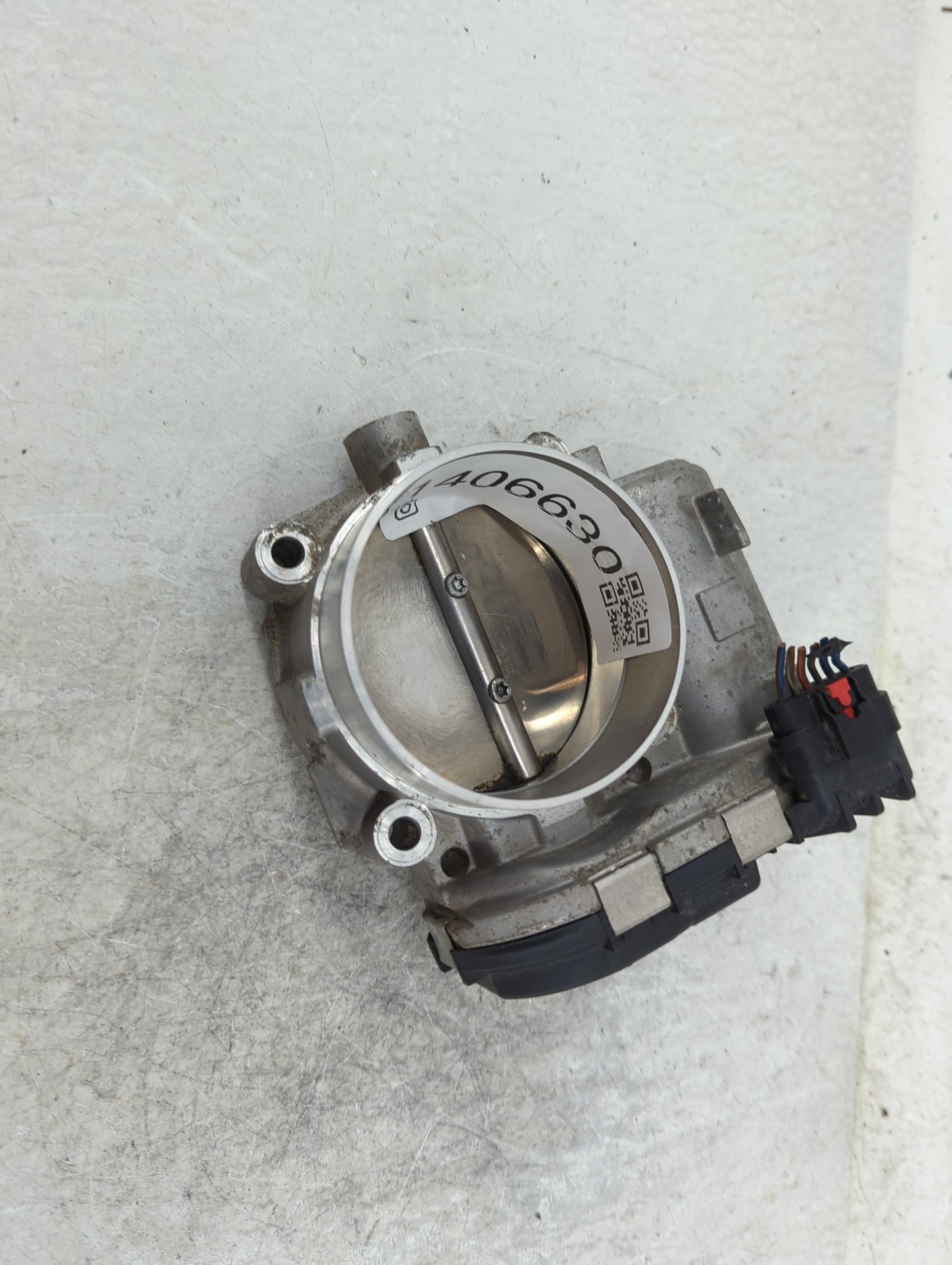2011-2016 Chrysler Town & Country Throttle Body P/N:0 280 750 570 05184349AC Fits OEM Used Auto Parts - Oemusedautoparts1.co