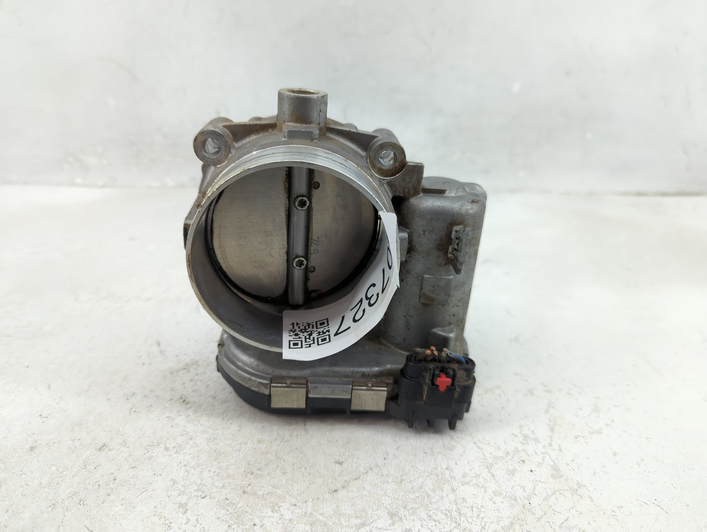 2011-2016 Chrysler Town & Country Throttle Body P/N:0 280 750 570 05184349AC Fits OEM Used Auto Parts - Oemusedautoparts1.co