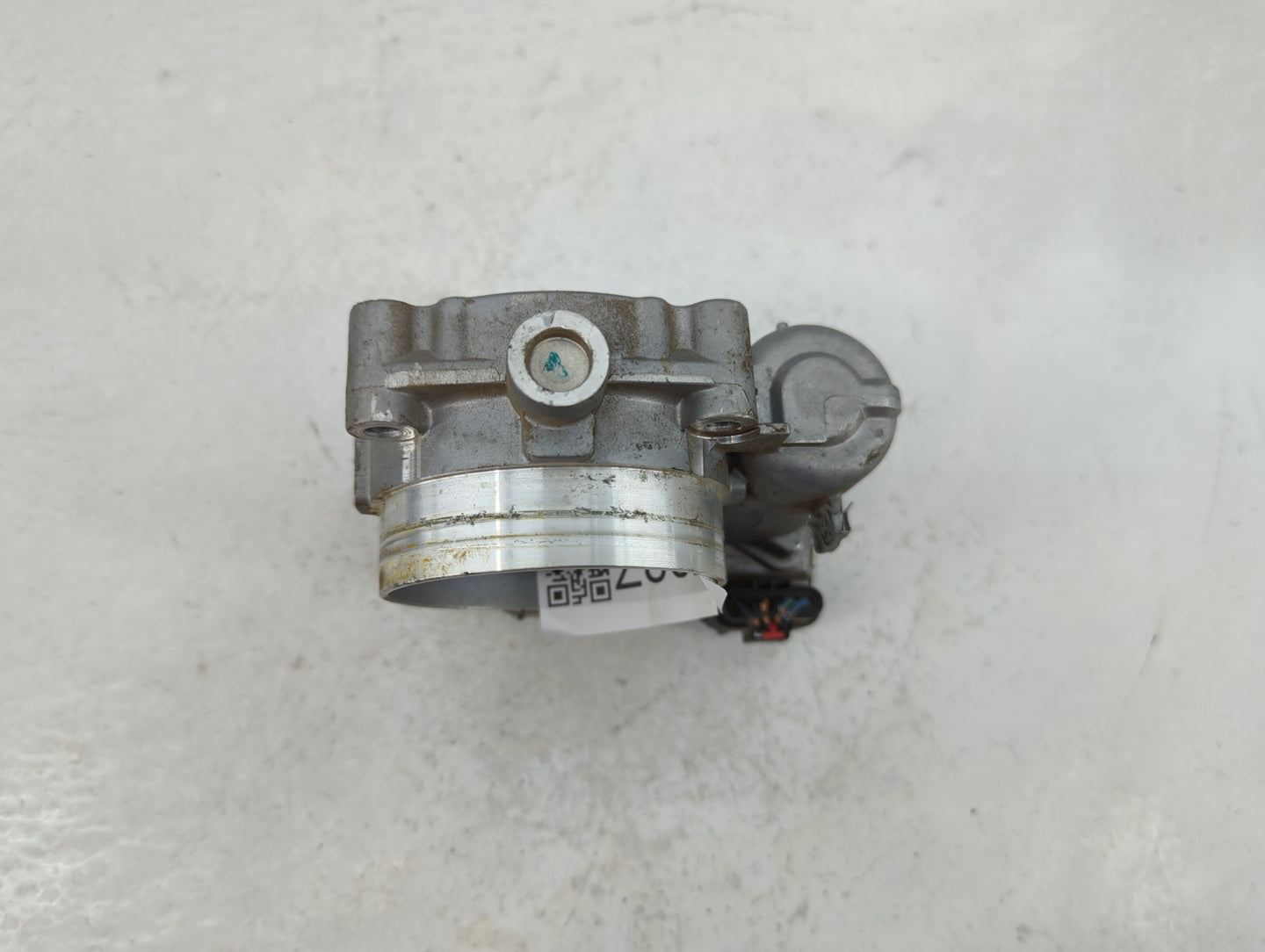 2011-2016 Chrysler Town & Country Throttle Body P/N:0 280 750 570 05184349AC Fits OEM Used Auto Parts - Oemusedautoparts1.co
