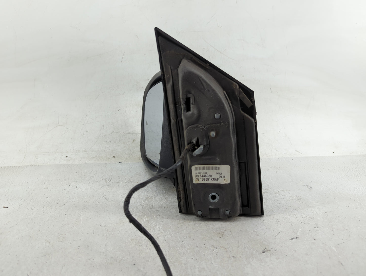 2010-2016 Chrysler Town & Country Driver Side View Mirror - Left Door Mirror OEM Used - Oemusedautoparts1.com
