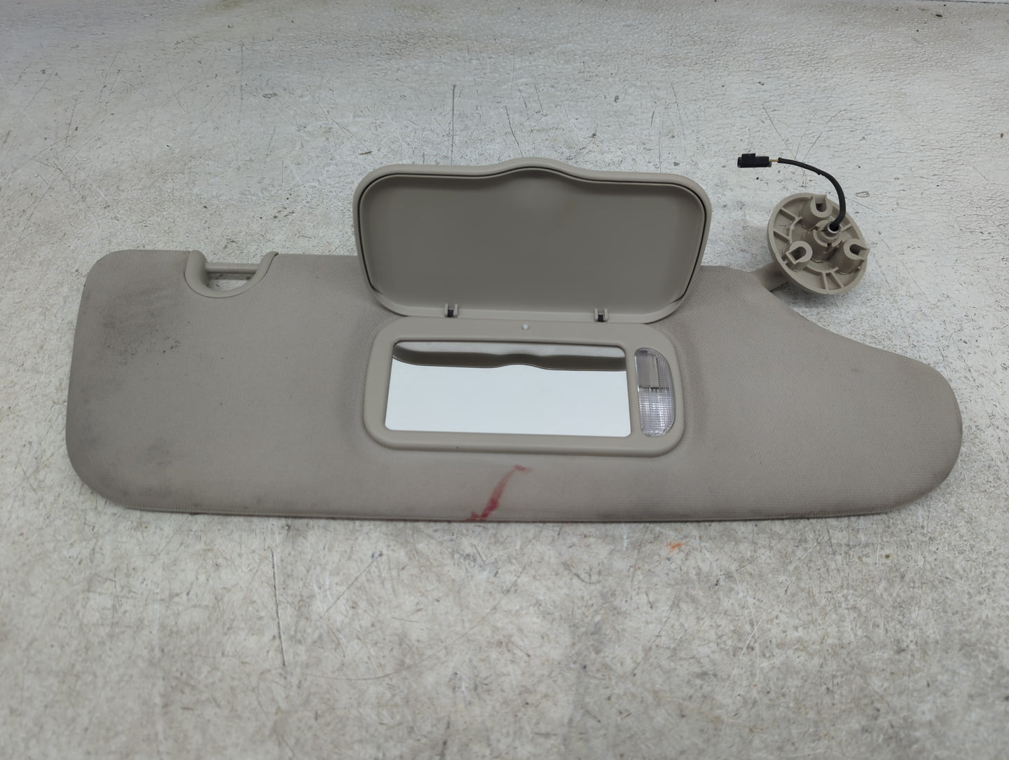 2011-2016 Chrysler Town & Country Sun Visor Shade Replacement Passenger Right Mirror Fits OEM Used Auto Parts - Oemusedautop